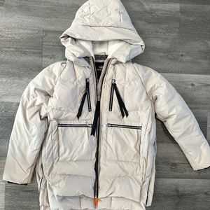 Orolay Women’s Thickened Down Jacket